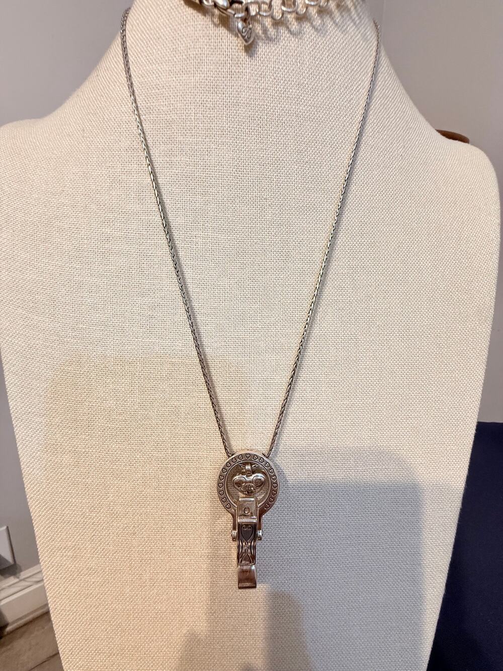Brighton Vintage 34” Card Holder Pendant Necklace